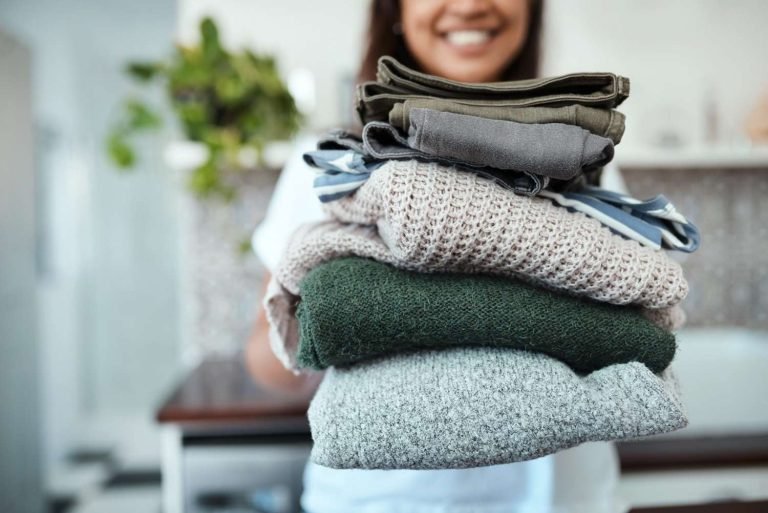 GARSELL LLC | 5 Proven Methods to Remove Mildew and Mold and Musty Smells from Your Clothes